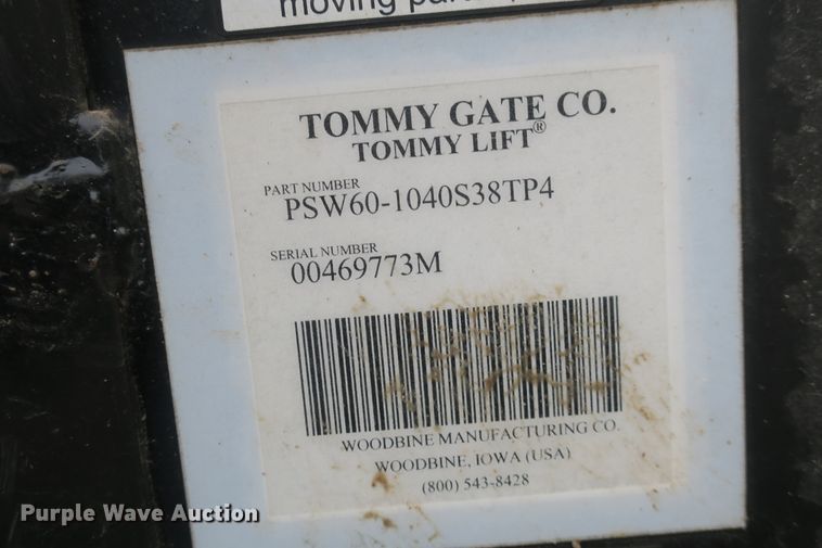 image for item DB10042 Tommy Gate end gate lift