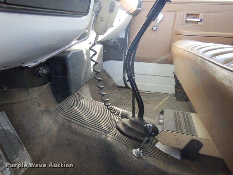 image for item DG5909 1987 GMC C70 bucket truck