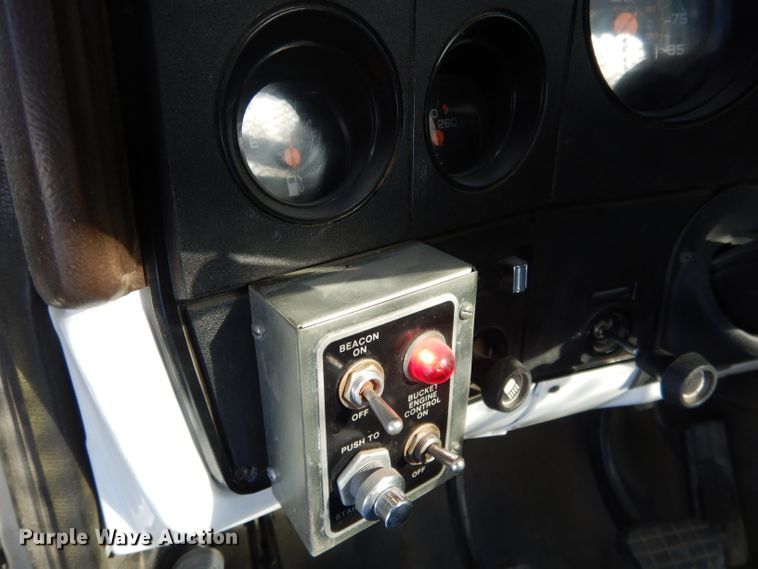 image for item DG5909 1987 GMC C70 bucket truck