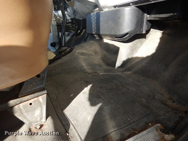 image for item DG5909 1987 GMC C70 bucket truck