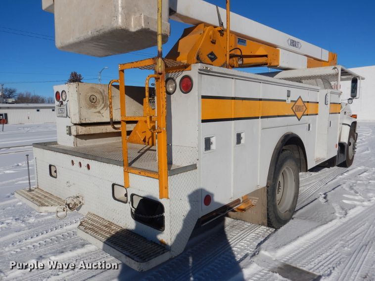 image for item DG5909 1987 GMC C70 bucket truck