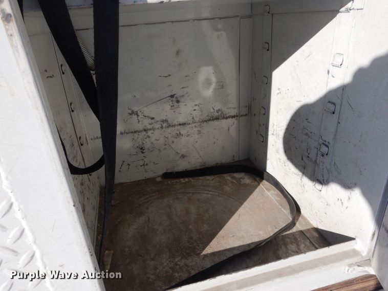 image for item DG5909 1987 GMC C70 bucket truck