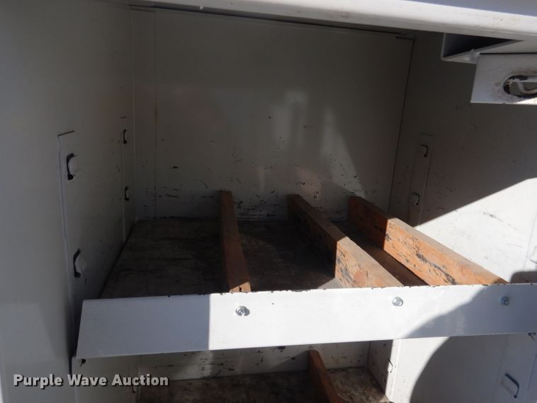 image for item DG5909 1987 GMC C70 bucket truck