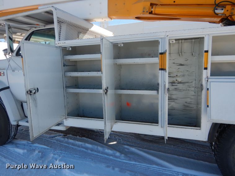 image for item DG5909 1987 GMC C70 bucket truck