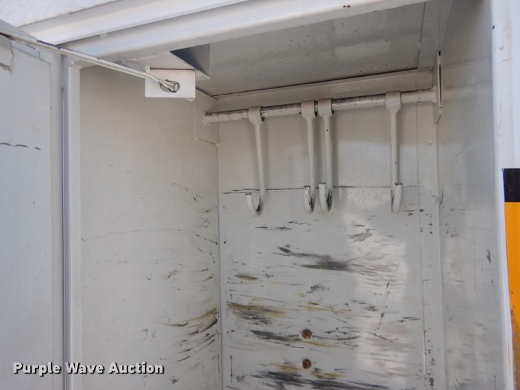 image for item DG5909 1987 GMC C70 bucket truck