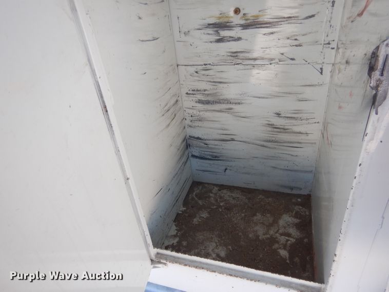 image for item DG5909 1987 GMC C70 bucket truck