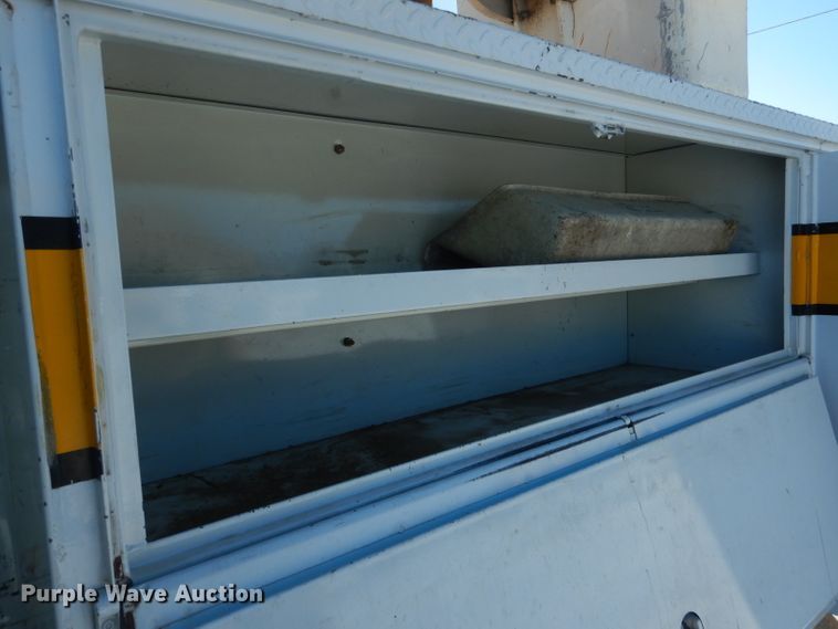 image for item DG5909 1987 GMC C70 bucket truck