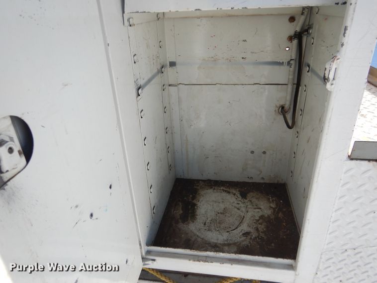 image for item DG5909 1987 GMC C70 bucket truck