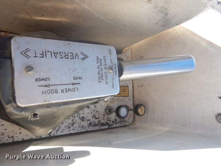 image for item DG5909 1987 GMC C70 bucket truck