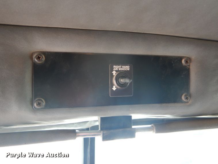 image for item DH2638 2004 Peterbilt 330 dump truck