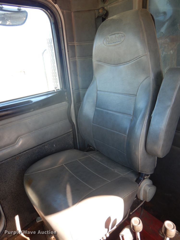 image for item DH2638 2004 Peterbilt 330 dump truck