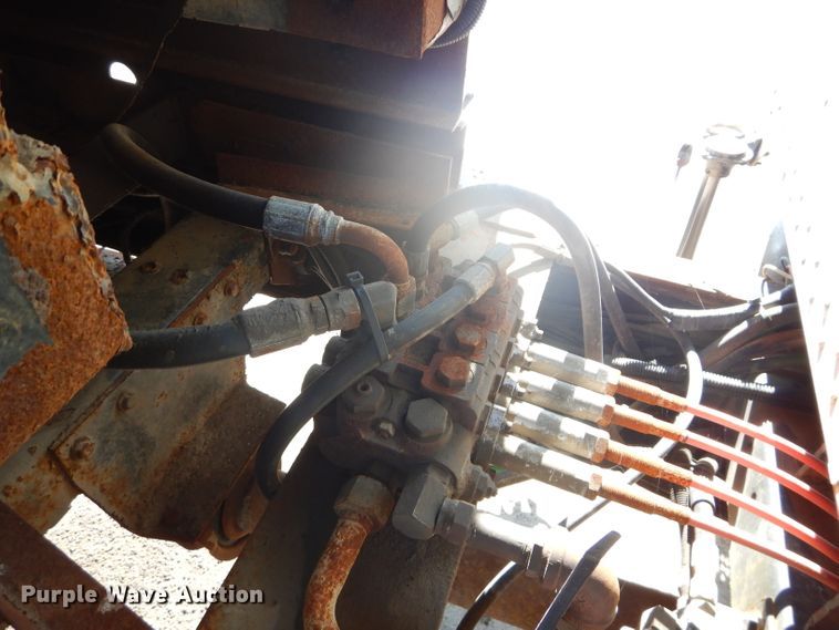 image for item DH2638 2004 Peterbilt 330 dump truck