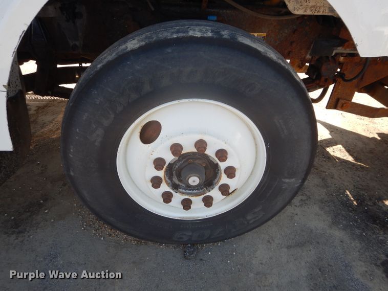 image for item DH2638 2004 Peterbilt 330 dump truck