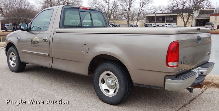 image for item DH3726 2003 Ford F150 pickup truck