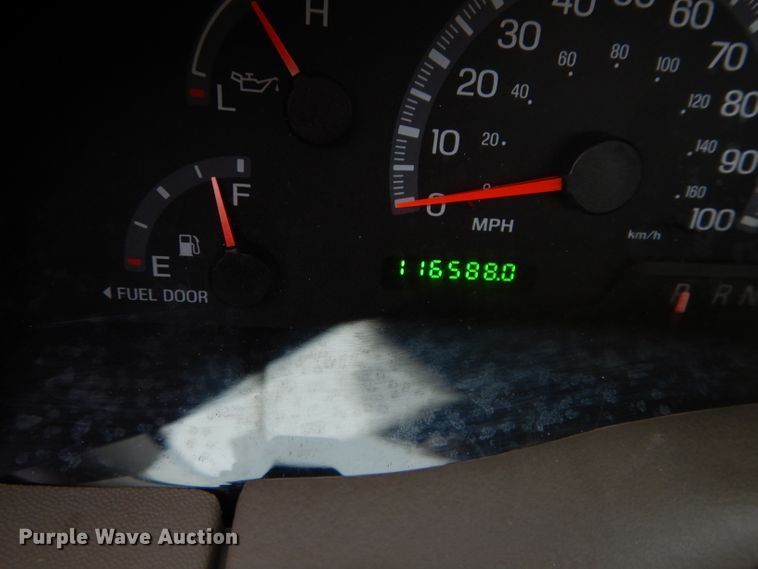 image for item DH3726 2003 Ford F150 pickup truck