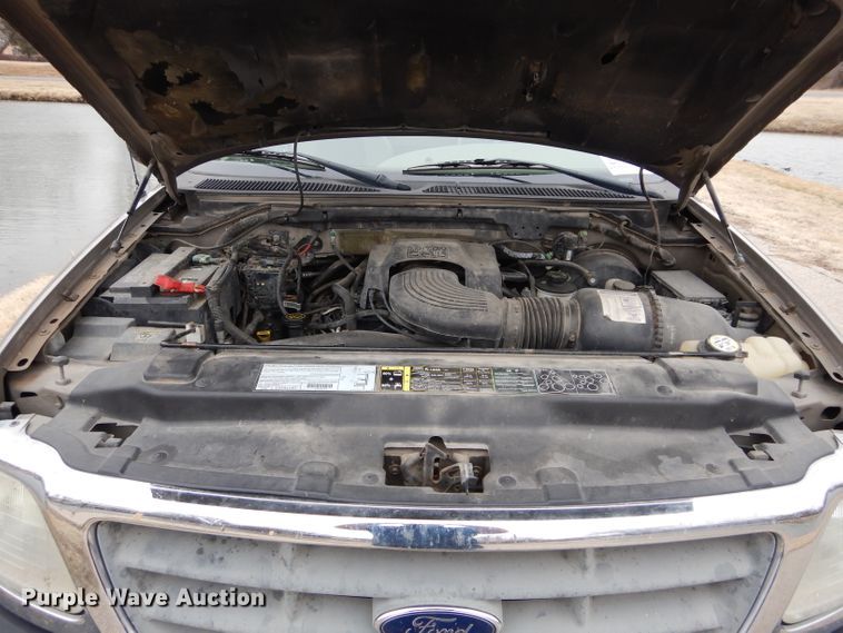 image for item DH3726 2003 Ford F150 pickup truck