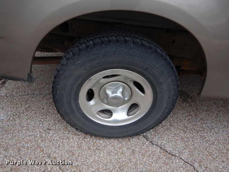 image for item DH3726 2003 Ford F150 pickup truck