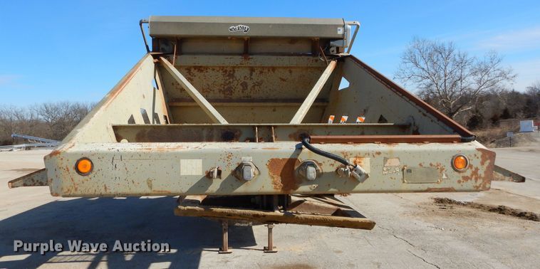 image for item DH4350 2000 Trail King TK54BDU-402 bottom dump trailer