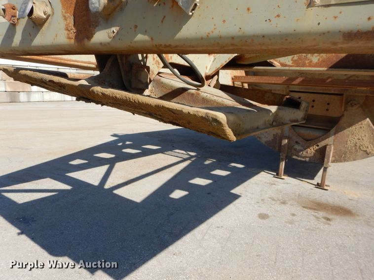 image for item DH4350 2000 Trail King TK54BDU-402 bottom dump trailer
