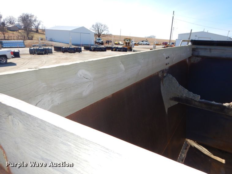 image for item DH4350 2000 Trail King TK54BDU-402 bottom dump trailer