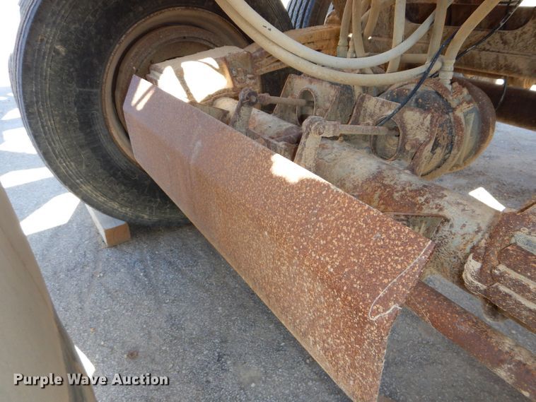 image for item DH4350 2000 Trail King TK54BDU-402 bottom dump trailer