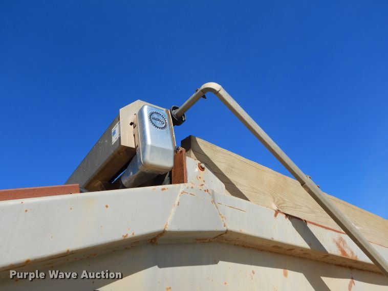 image for item DH4350 2000 Trail King TK54BDU-402 bottom dump trailer