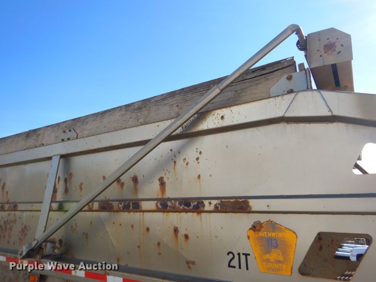 image for item DH4350 2000 Trail King TK54BDU-402 bottom dump trailer