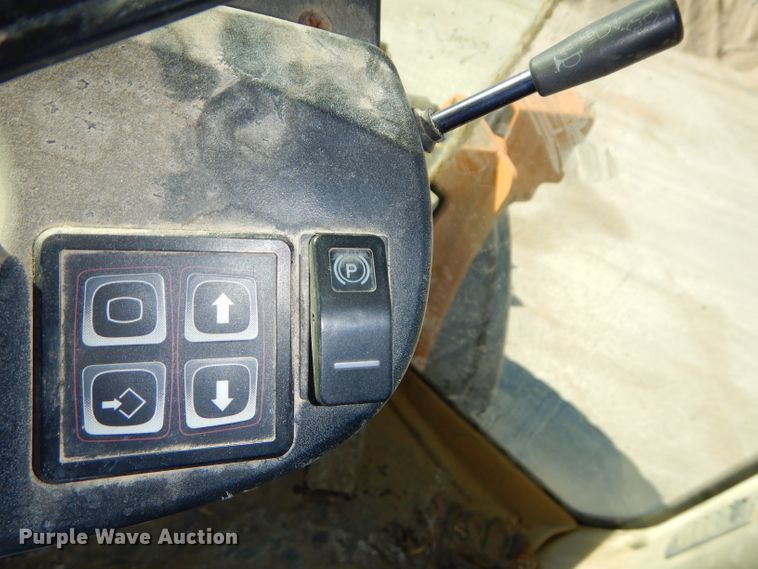 image for item DH4351 2010 Case 721E wheel loader