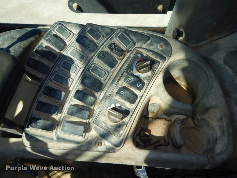 image for item DH4351 2010 Case 721E wheel loader