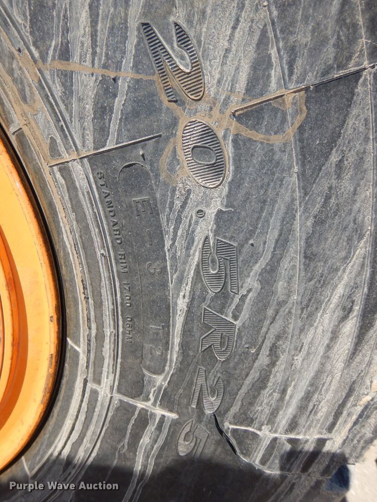 image for item DH4351 2010 Case 721E wheel loader