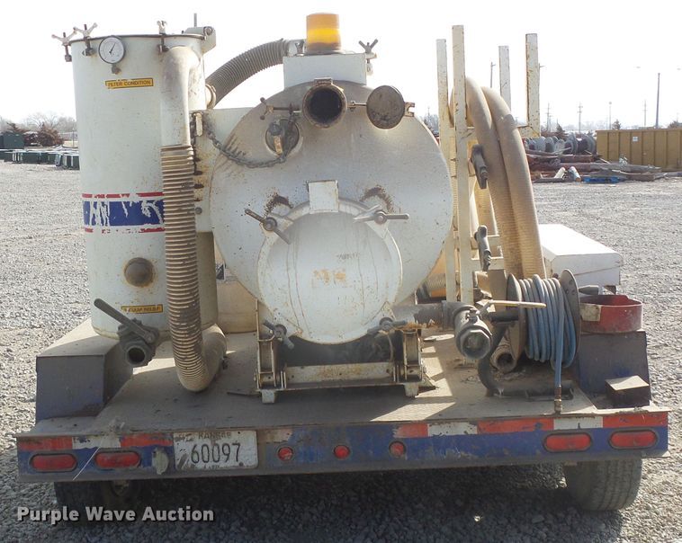image for item DH4786 2003 Vacmaster hydrovac vacuum excavator