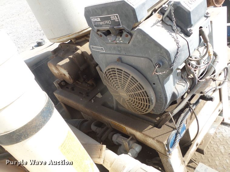 image for item DH4786 2003 Vacmaster hydrovac vacuum excavator