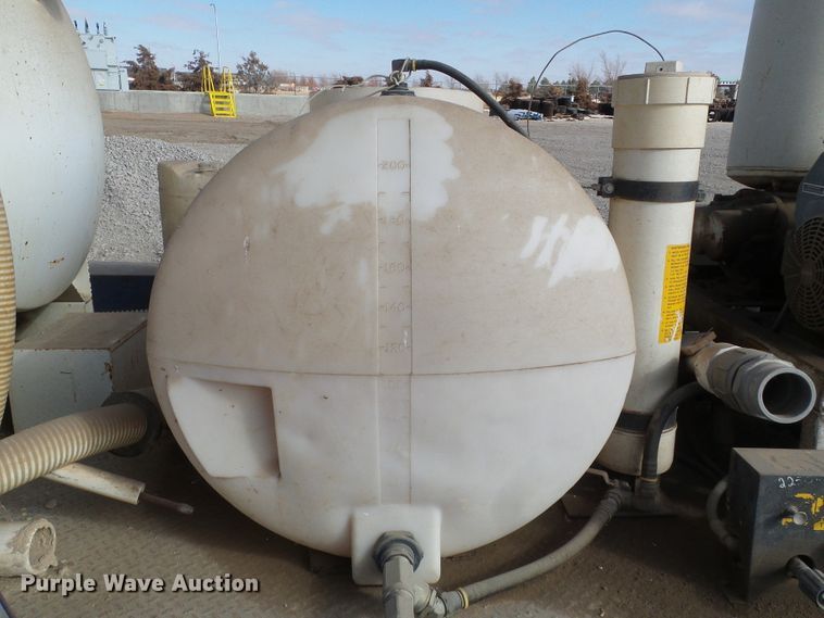 image for item DH4786 2003 Vacmaster hydrovac vacuum excavator