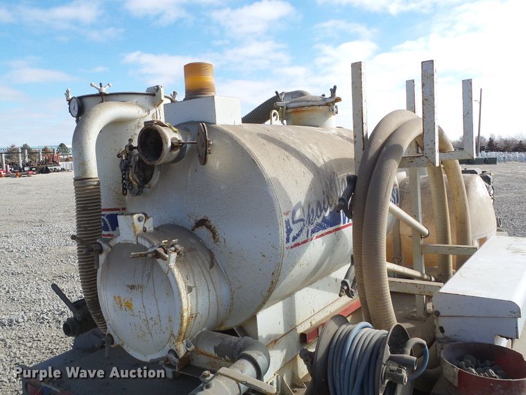 image for item DH4786 2003 Vacmaster hydrovac vacuum excavator