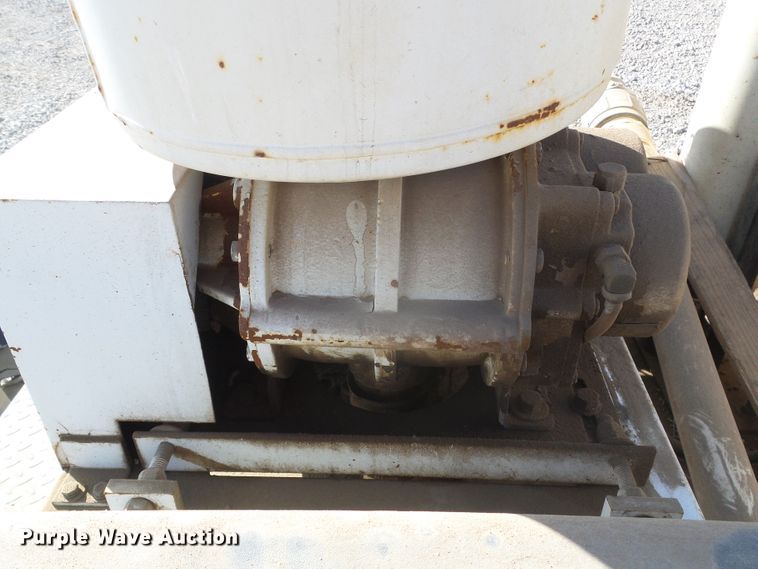 image for item DH4786 2003 Vacmaster hydrovac vacuum excavator