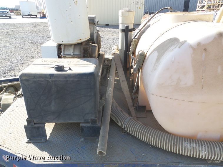 image for item DH4786 2003 Vacmaster hydrovac vacuum excavator