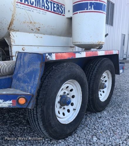 image for item DH4786 2003 Vacmaster hydrovac vacuum excavator