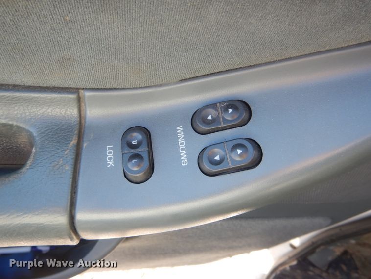 image for item DH6371 1994 Ford Econoline E350 ambulance