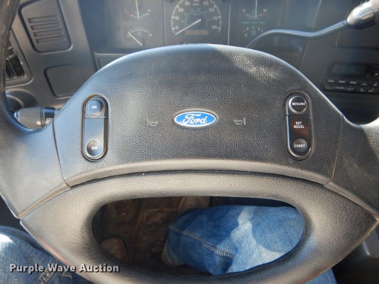 image for item DH6371 1994 Ford Econoline E350 ambulance