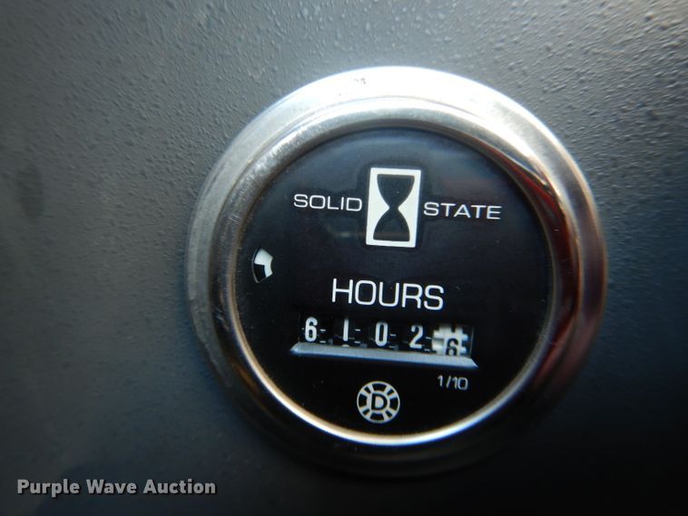 image for item DH6371 1994 Ford Econoline E350 ambulance