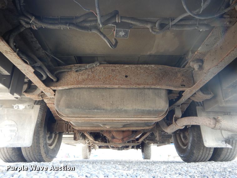 image for item DH6371 1994 Ford Econoline E350 ambulance