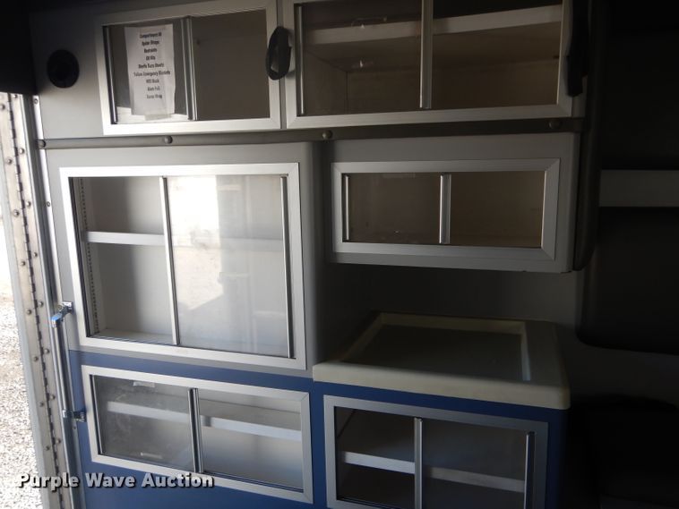 image for item DH6371 1994 Ford Econoline E350 ambulance