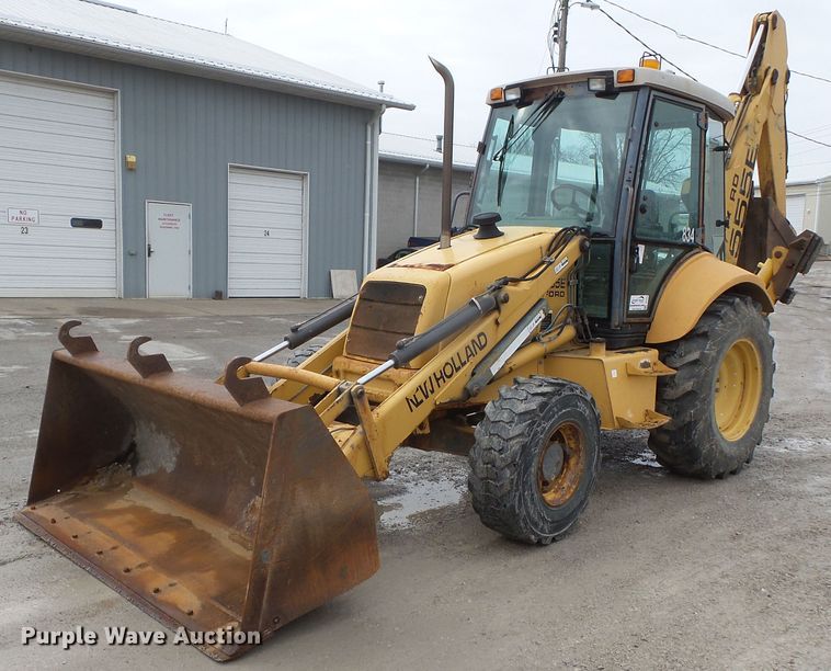 image for item DH7842 New Holland 555E backhoe