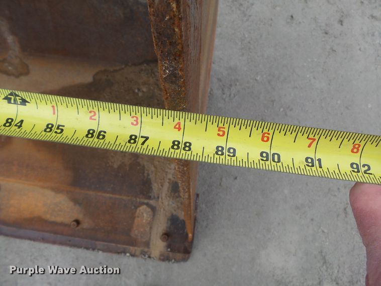 image for item DH7842 New Holland 555E backhoe