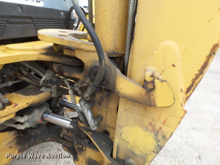 image for item DH7842 New Holland 555E backhoe