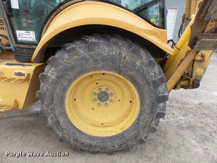 image for item DH7842 New Holland 555E backhoe