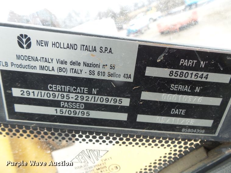 image for item DH7842 New Holland 555E backhoe