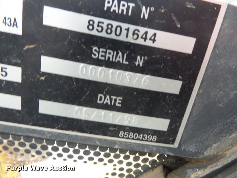 image for item DH7842 New Holland 555E backhoe