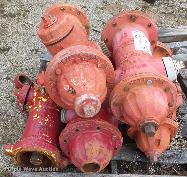 image for item DH7844 (11) fire hydrants