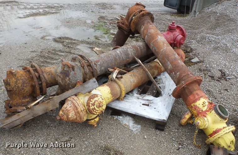 image for item DH7844 (11) fire hydrants